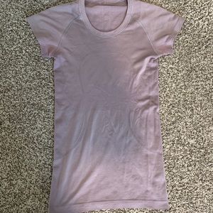 💕SOLD 💕Lululemon swiftly tech shirt